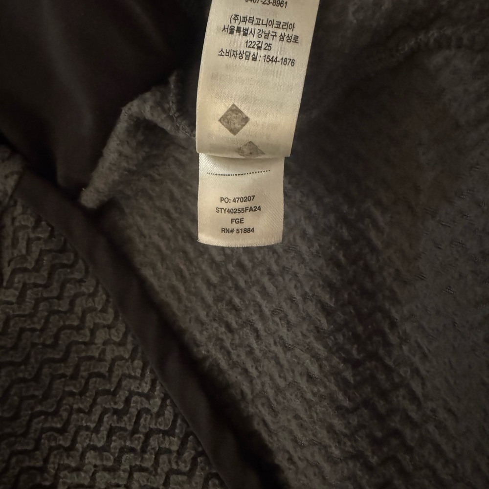 Patagonia Men's R1 Air Fleece Full Zip Hoody - Picture 4 of 4